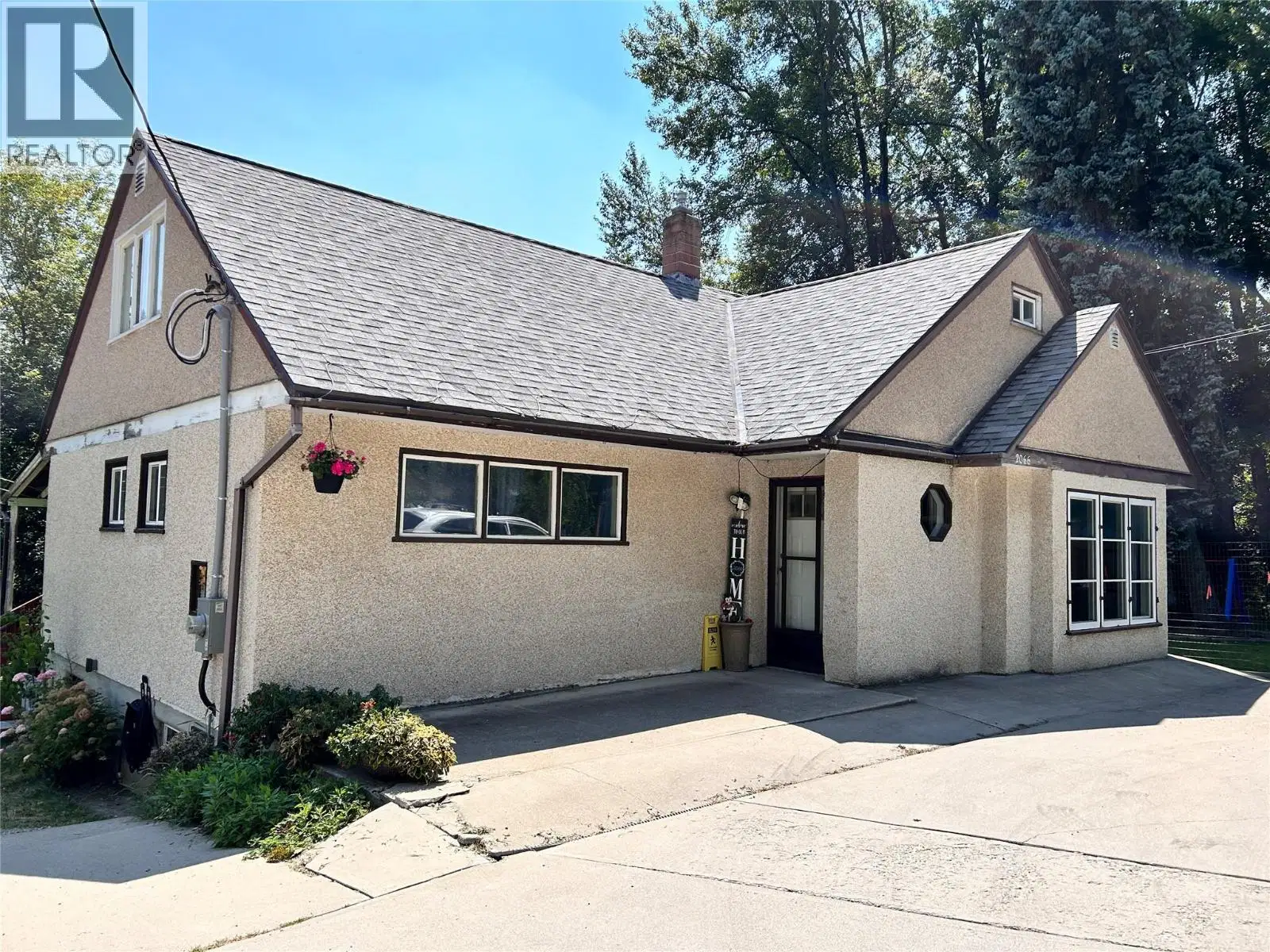 2066 CAUGHLIN Road
