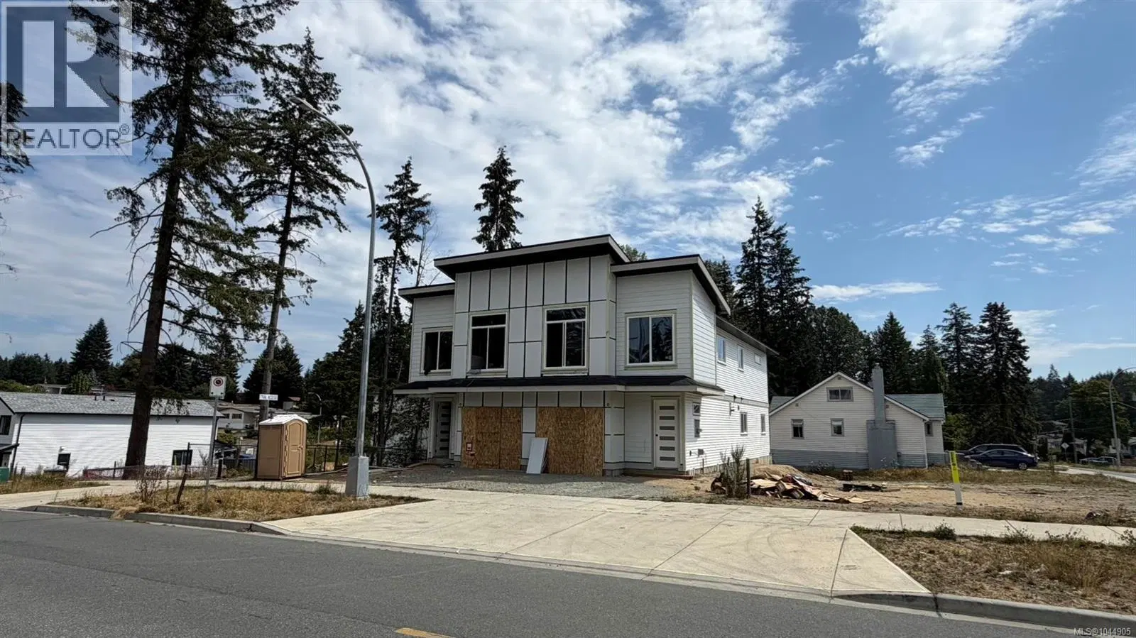 Photo 1 of 8 at 2304 Sparrow Lane