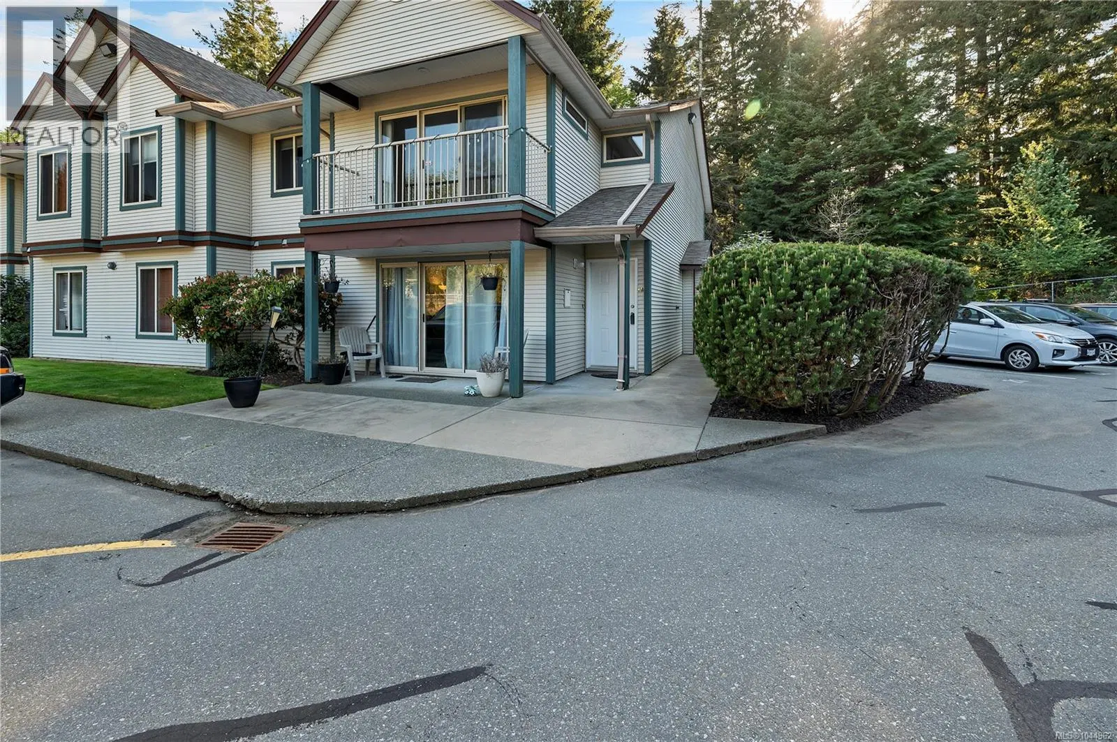 Photo 1 of 22 at #3A – 1350 Creekside Way