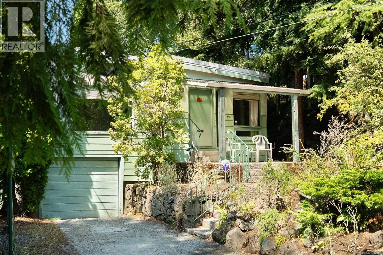 950 Dunn Avenue