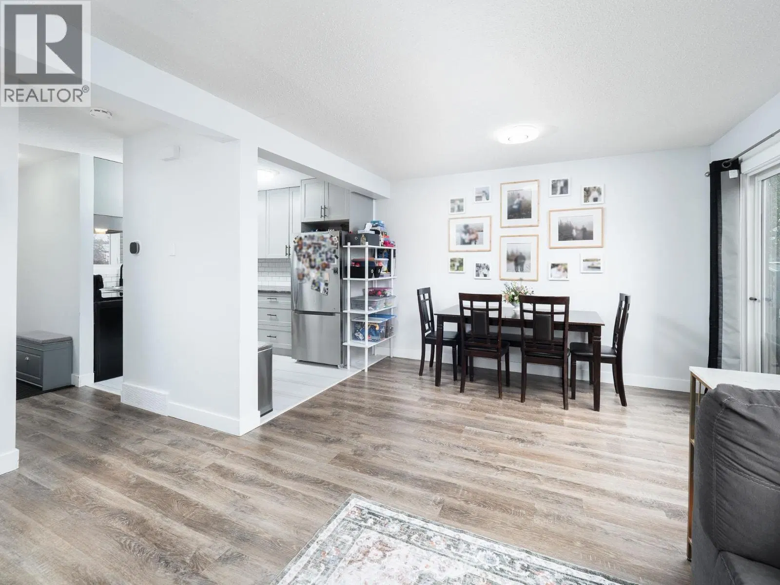Photo 5 of 16 at #309 – 2550 OSPIKA Boulevard