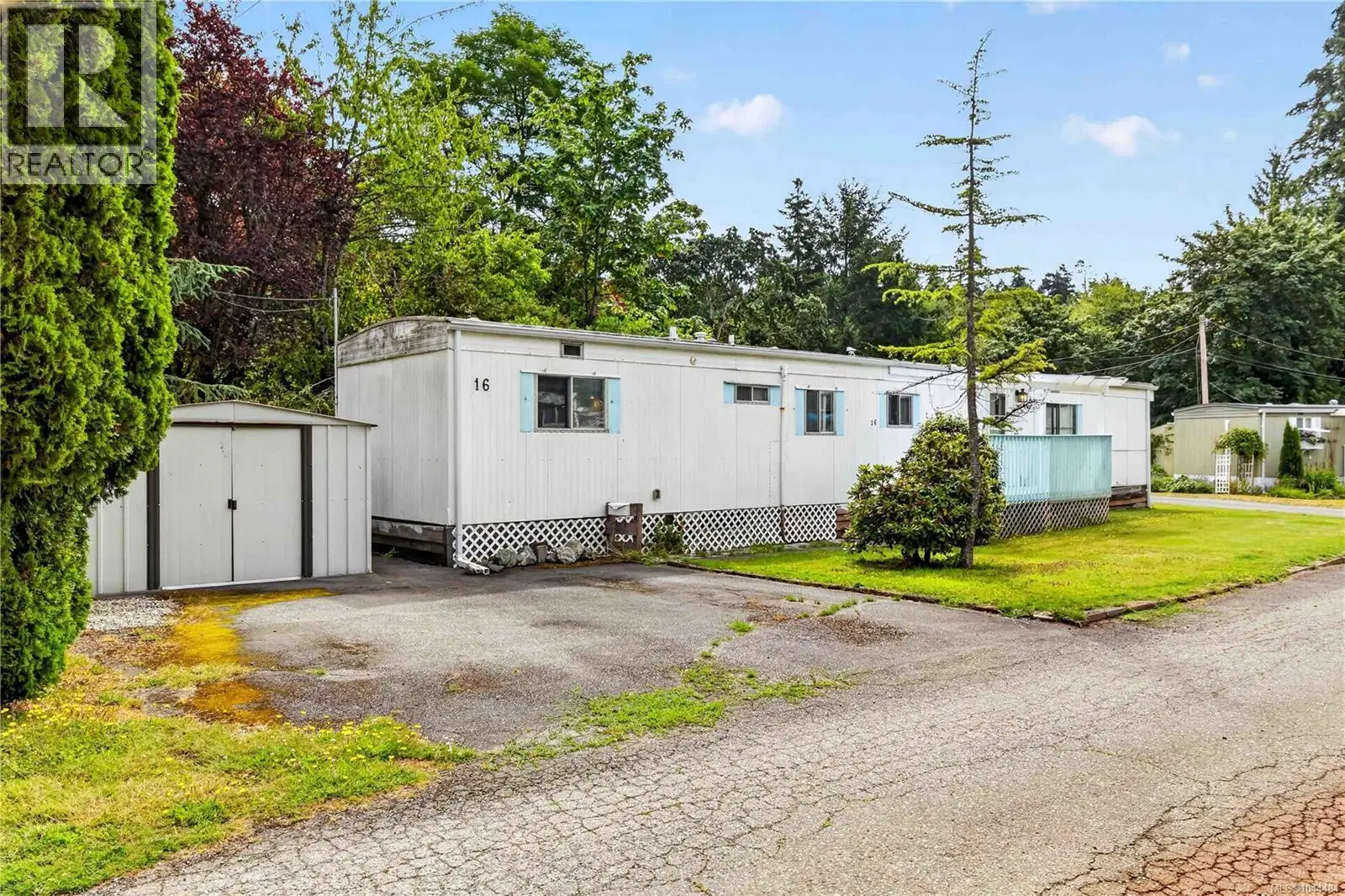 #16 – 2607 Selwyn Road