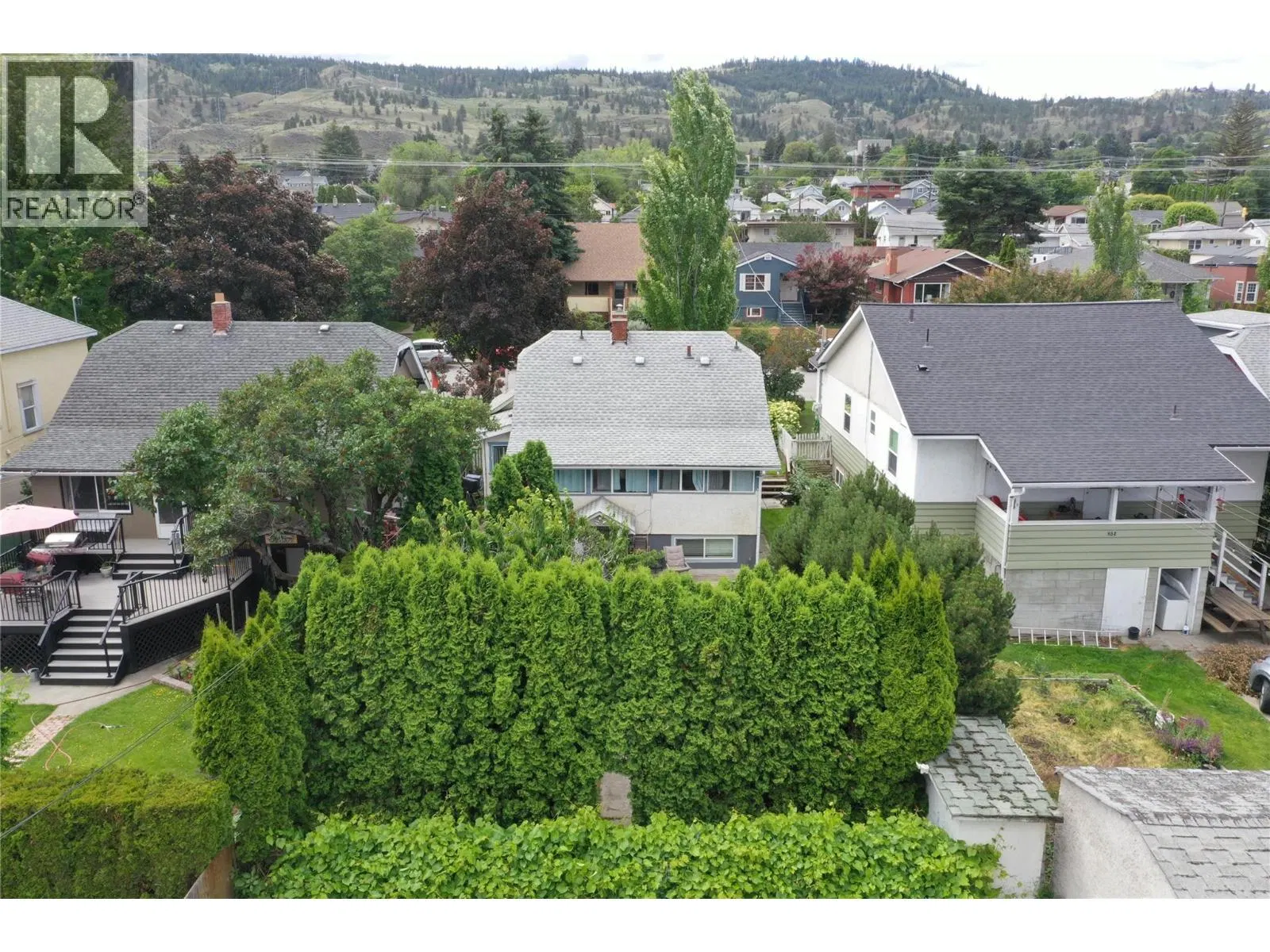 Photo 3 of 17 at 960 Nicola Street