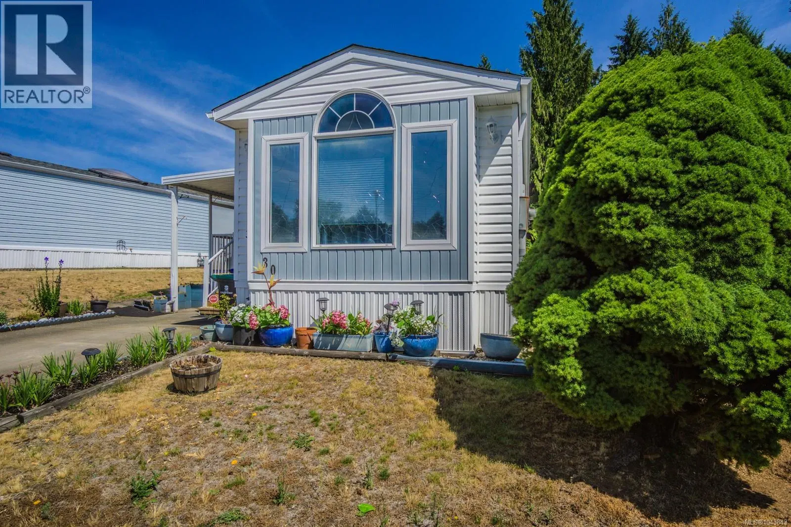 #30 – 4714 Muir Road