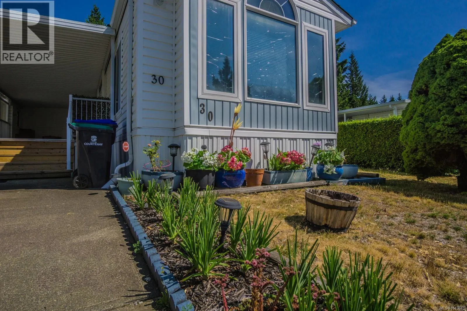 Photo 3 of 44 at #30 – 4714 Muir Road