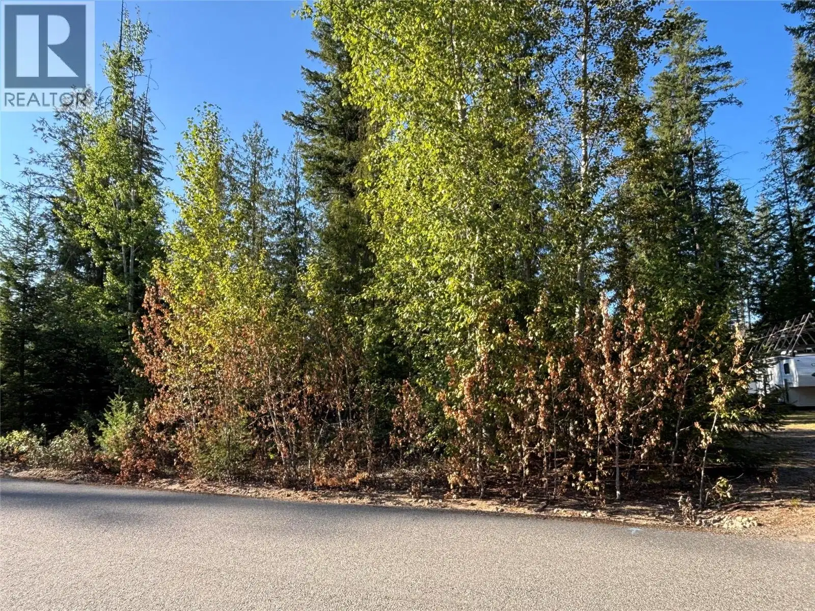 30 Lusk Lake Road