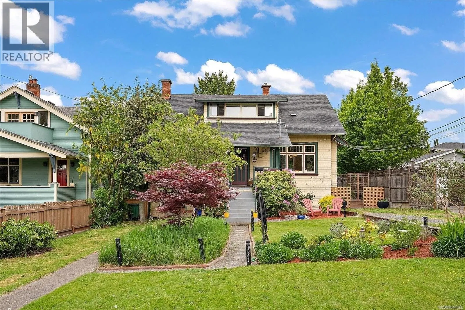 Photo 1 of 29 at 62 Obed Avenue