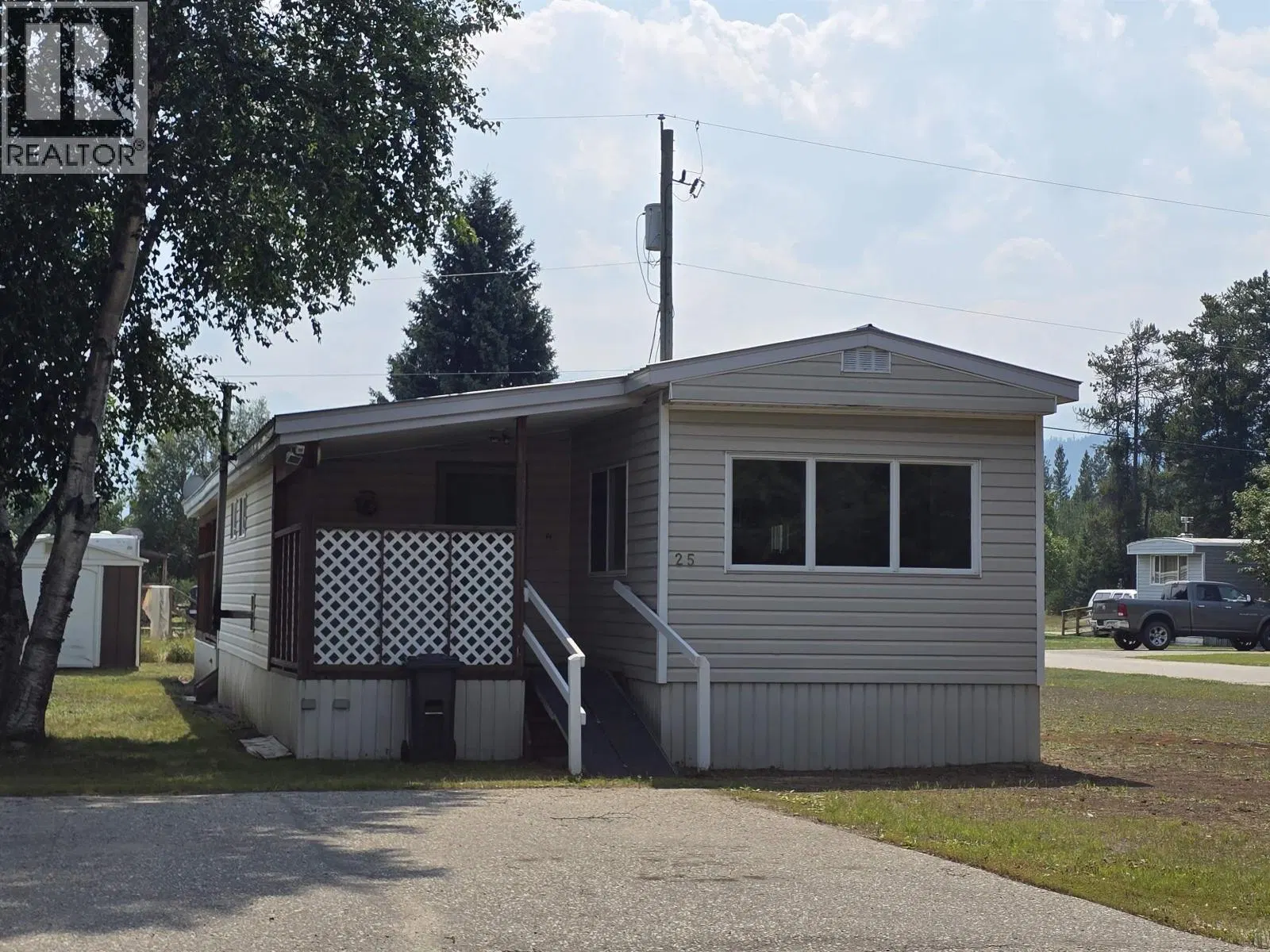 Photo 1 of 18 at #25 – 101 ELM Street
