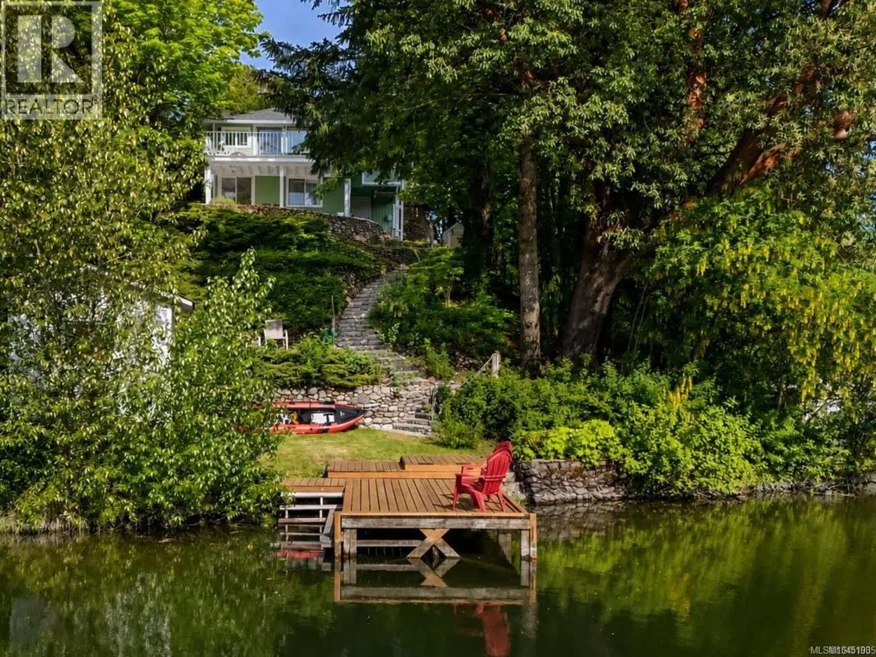 1055 Trillium Road