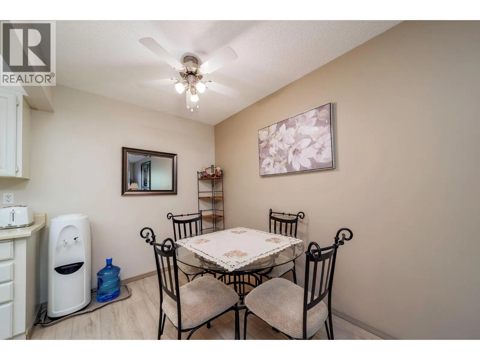 Photo 5 of 37 at #211 – 2085 Gordon Drive