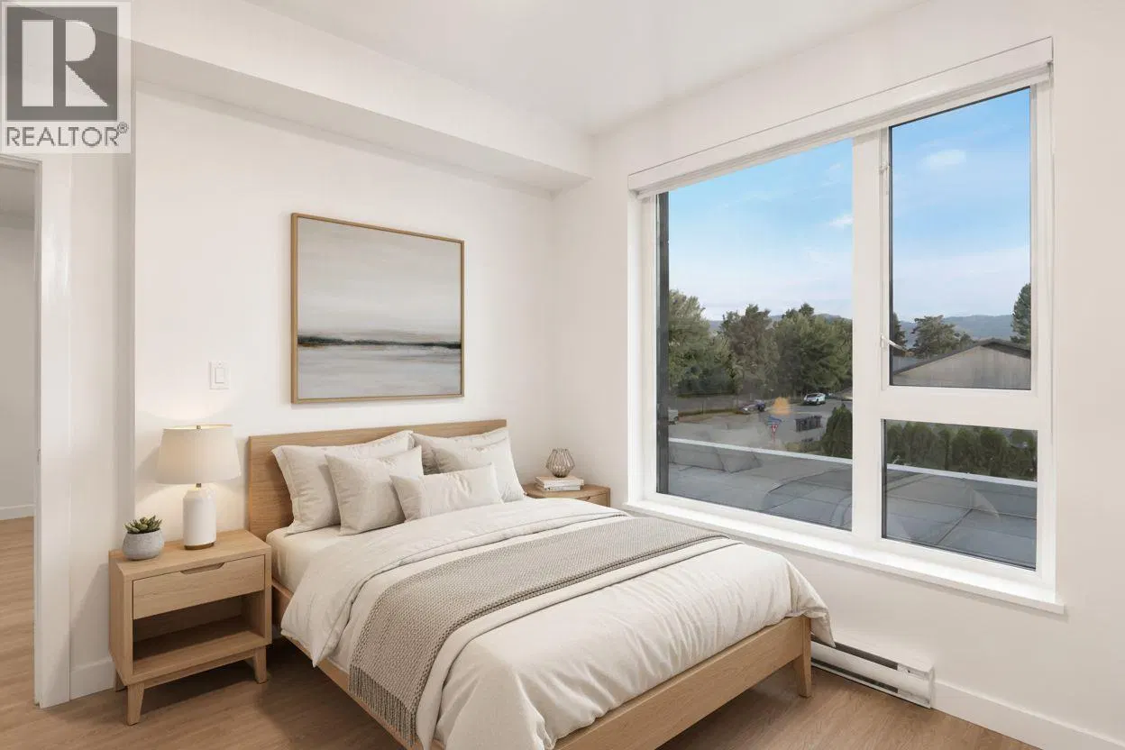 Photo 5 of 24 at #201 – 1380 Pridham Avenue
