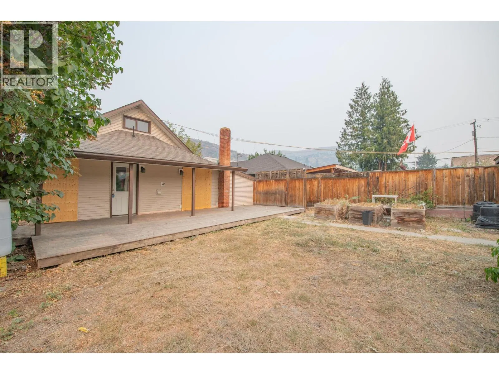 Photo 4 of 49 at 3007 38 Street