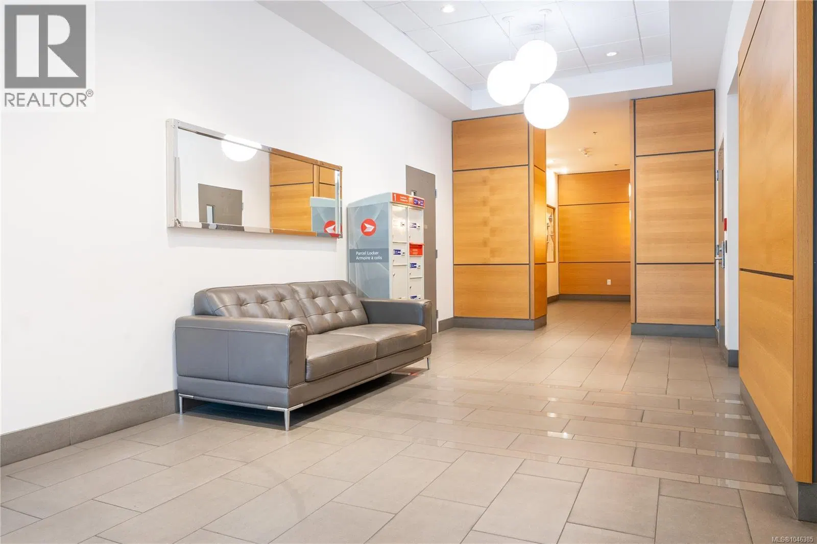Photo 5 of 31 at #806 – 960 Yates Street