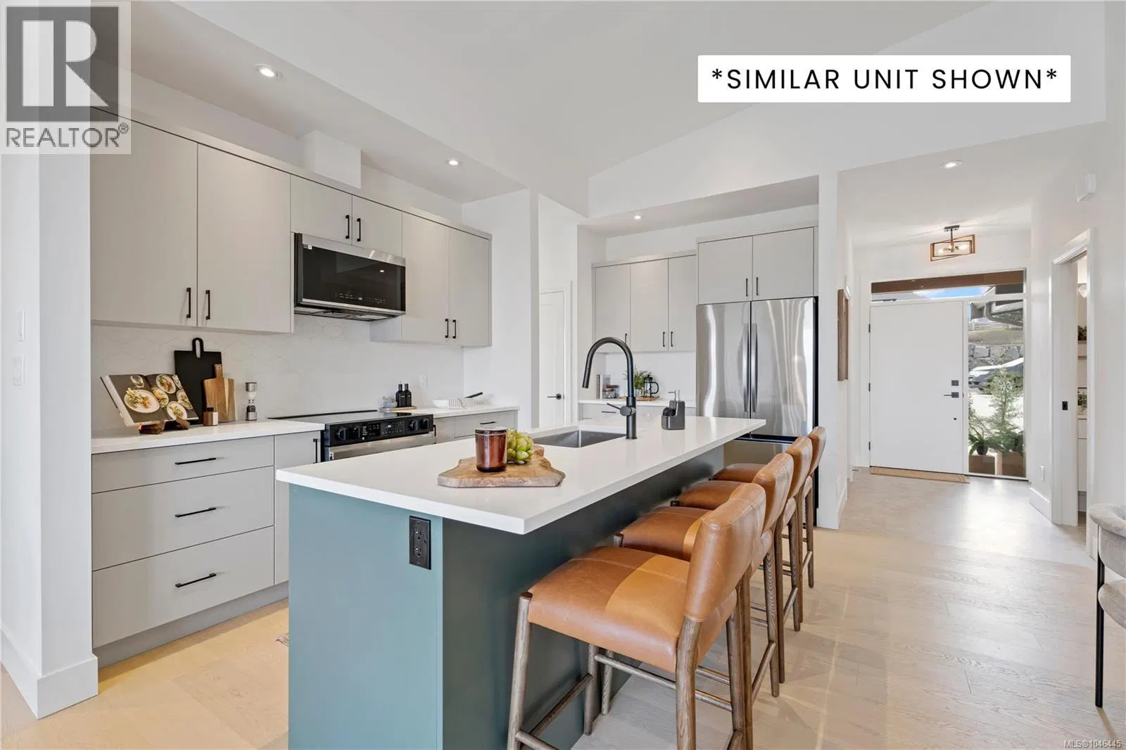 Photo 4 of 33 at #123 – 3116 Woodrush Drive