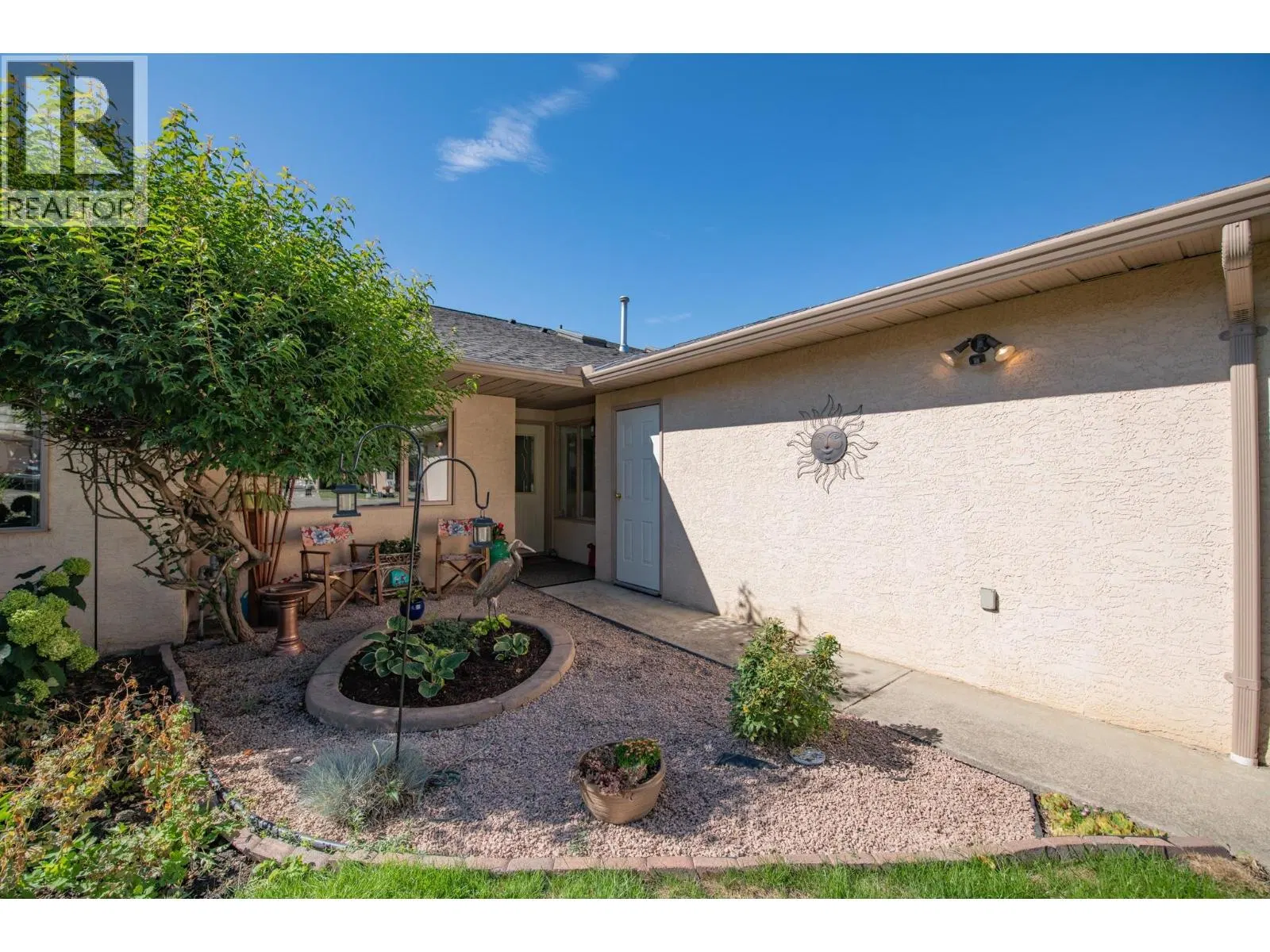 Photo 3 of 45 at #30 – 1001 30 Avenue