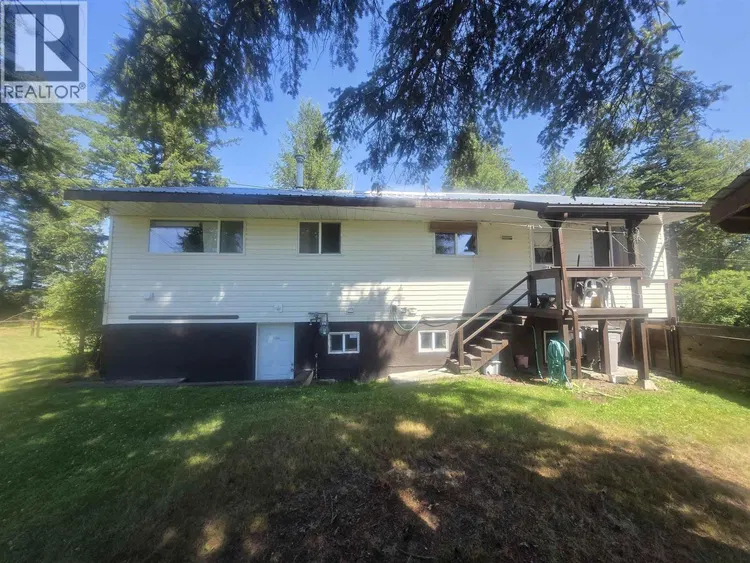Photo 3 of 27 at 777 CALLANAN Street