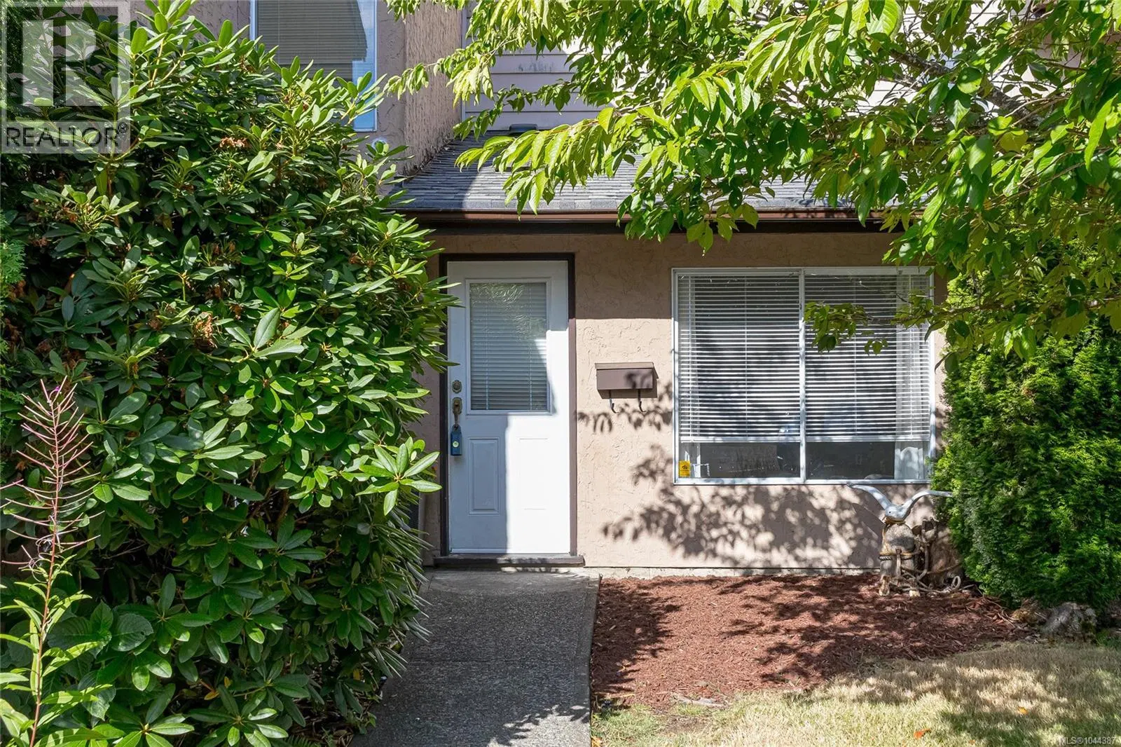 Photo 2 of 19 at #112 – 2860 Sooke Lake Road
