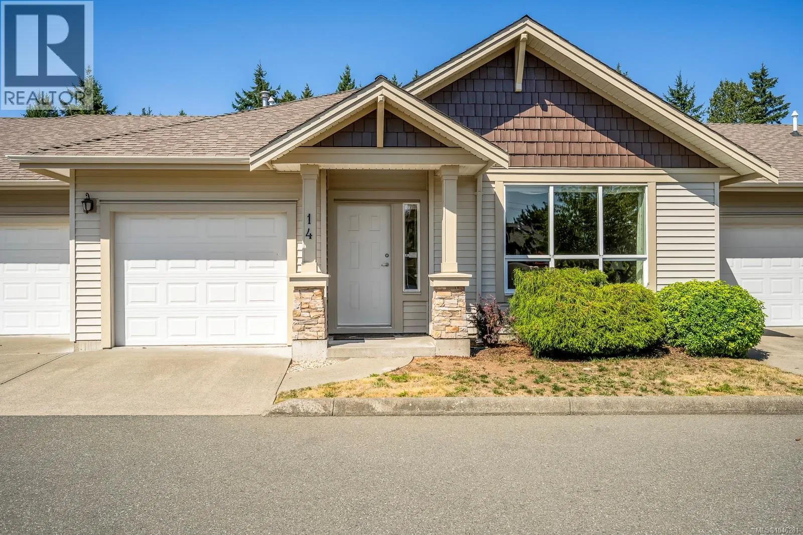 Photo 1 of 27 at #14 – 730 Aspen Road