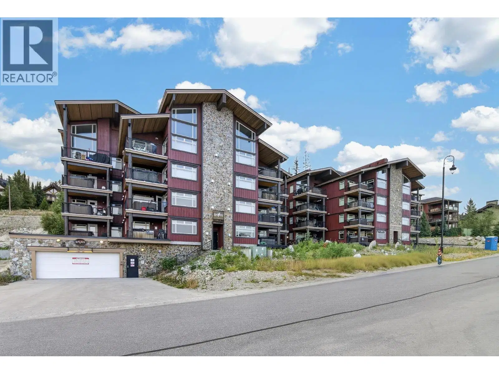 #310 – 5030 Snowbird Way