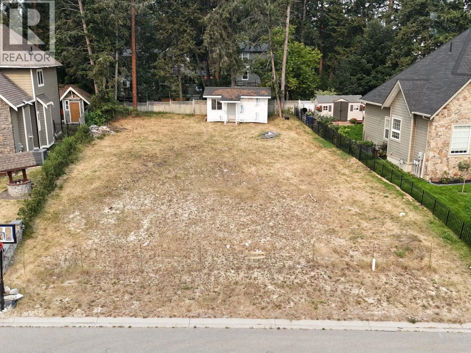 Photo 1 of 6 at 751 34th Avenue