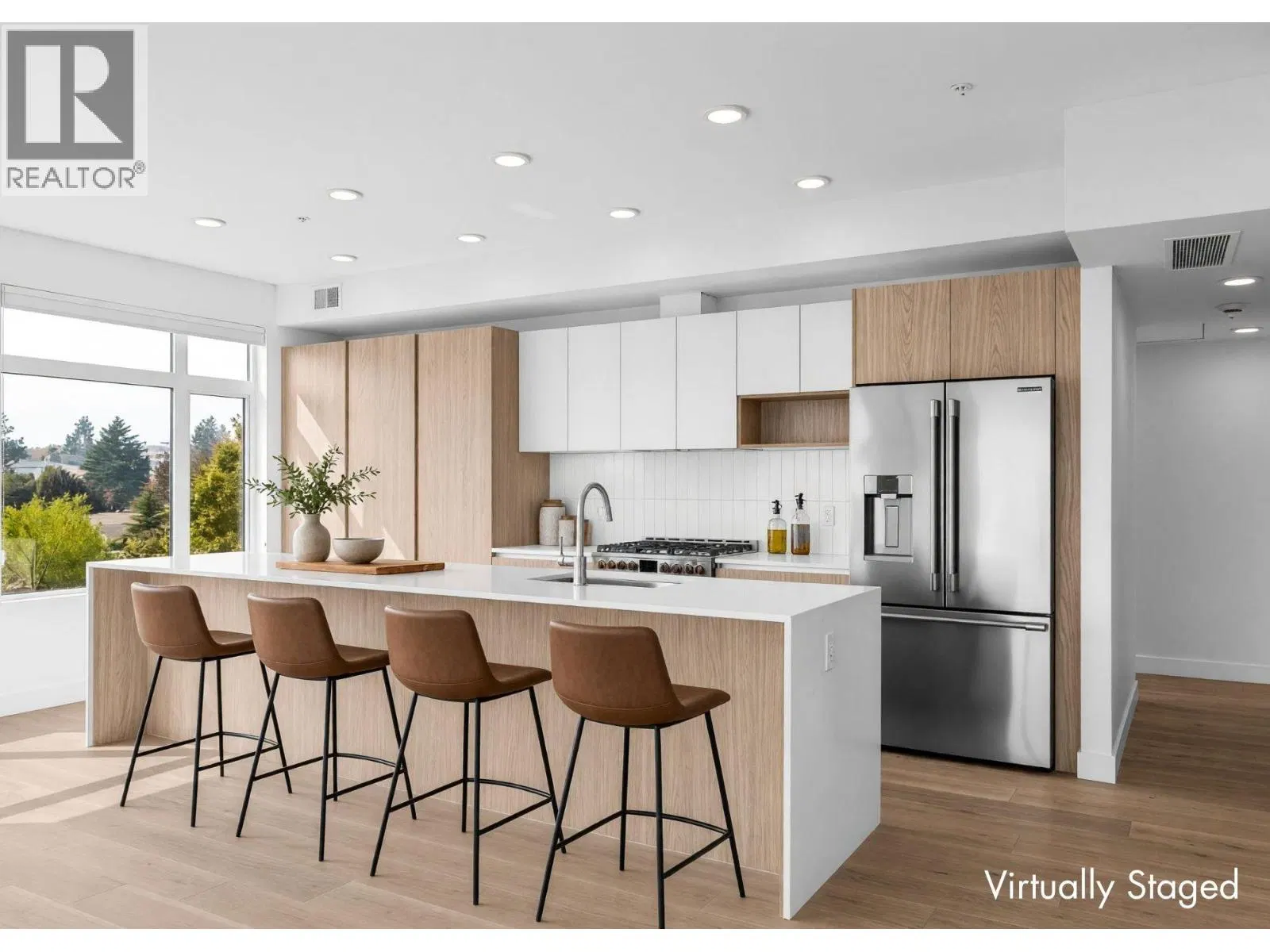 Photo 1 of 74 at #204 – 2760 Olalla Road