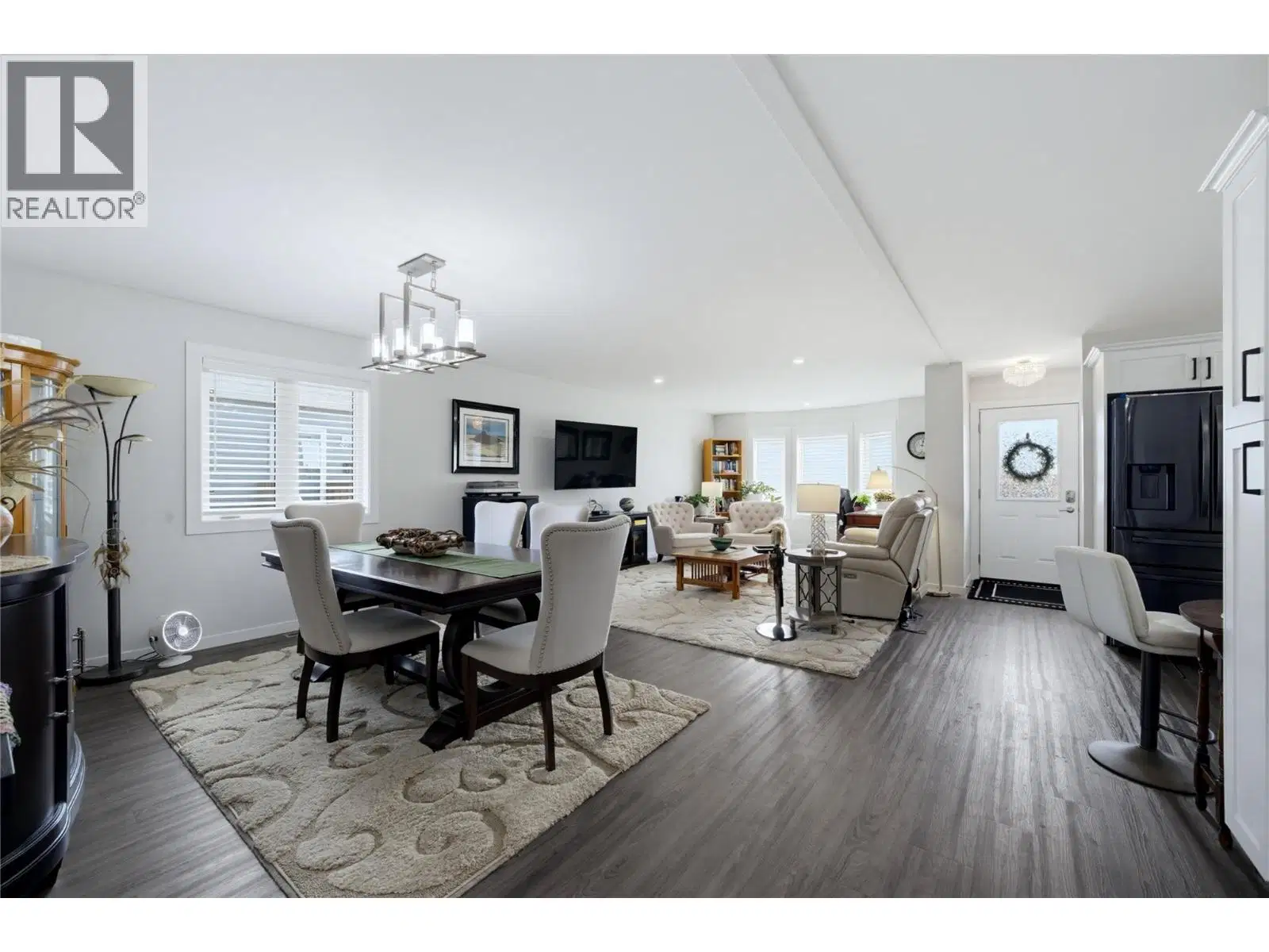 #11 – 1705 Hillier Road