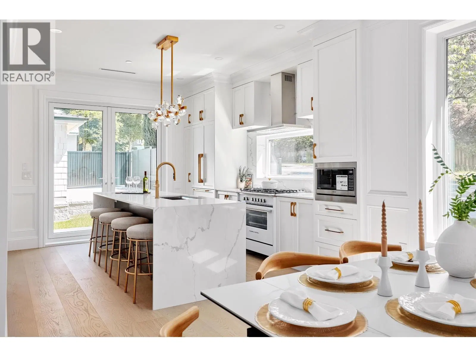 Photo 1 of 16 at 5081 CROWN Avenue