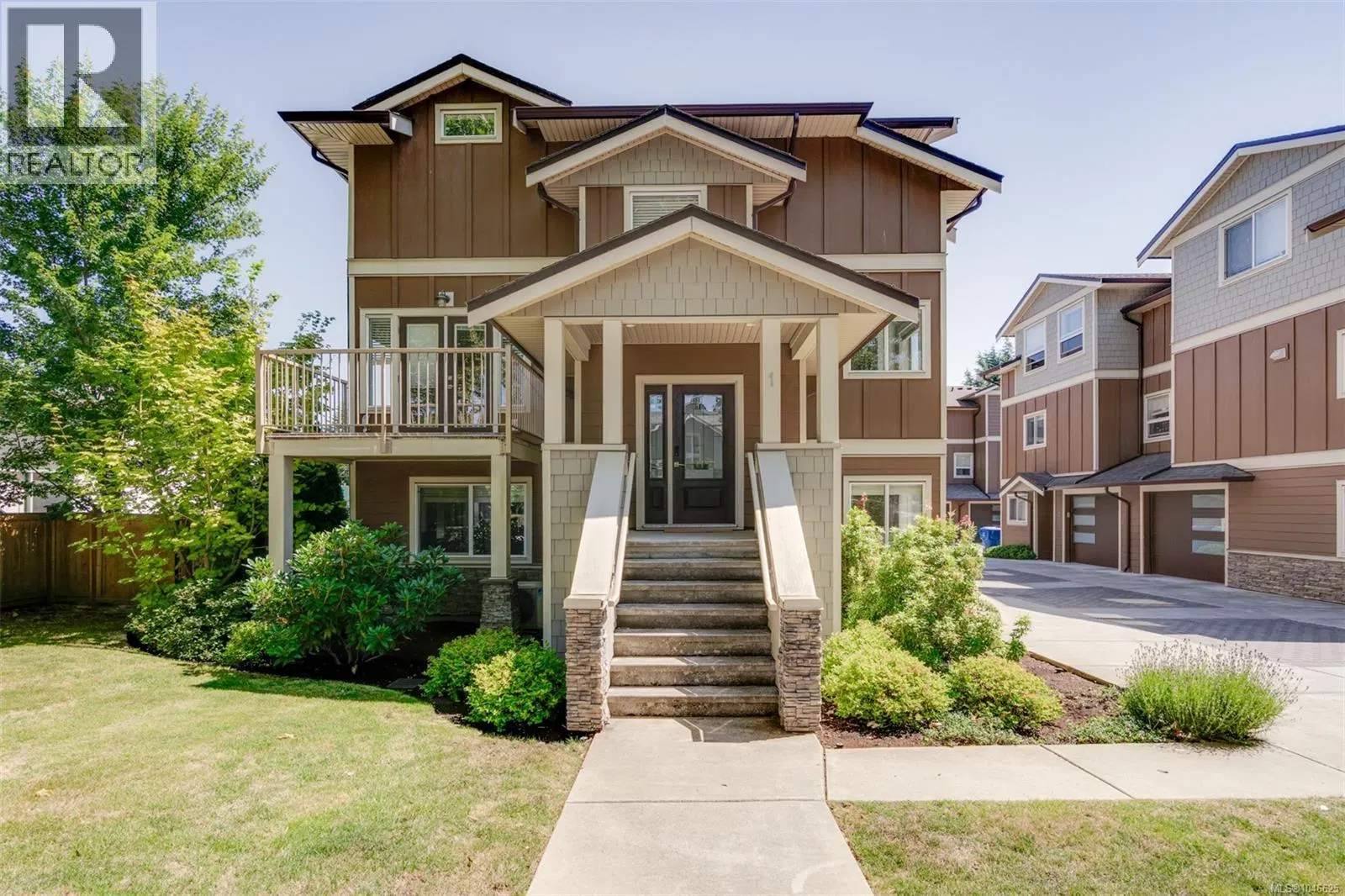 Photo 1 of 65 at #1 – 2923 Shelbourne Street