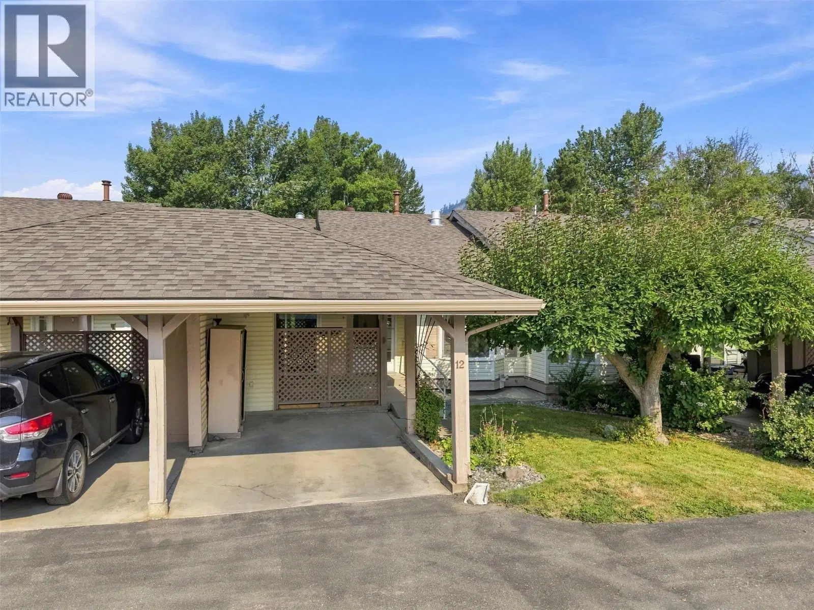 #12 – 1717 Granite Avenue
