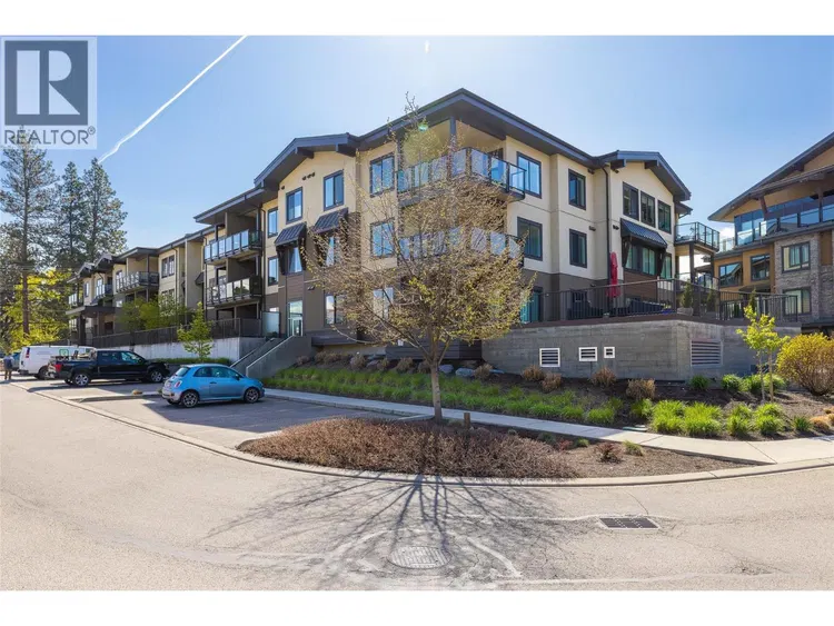 Photo 2 of 68 at PH21 – 4380 Lakeshore Road