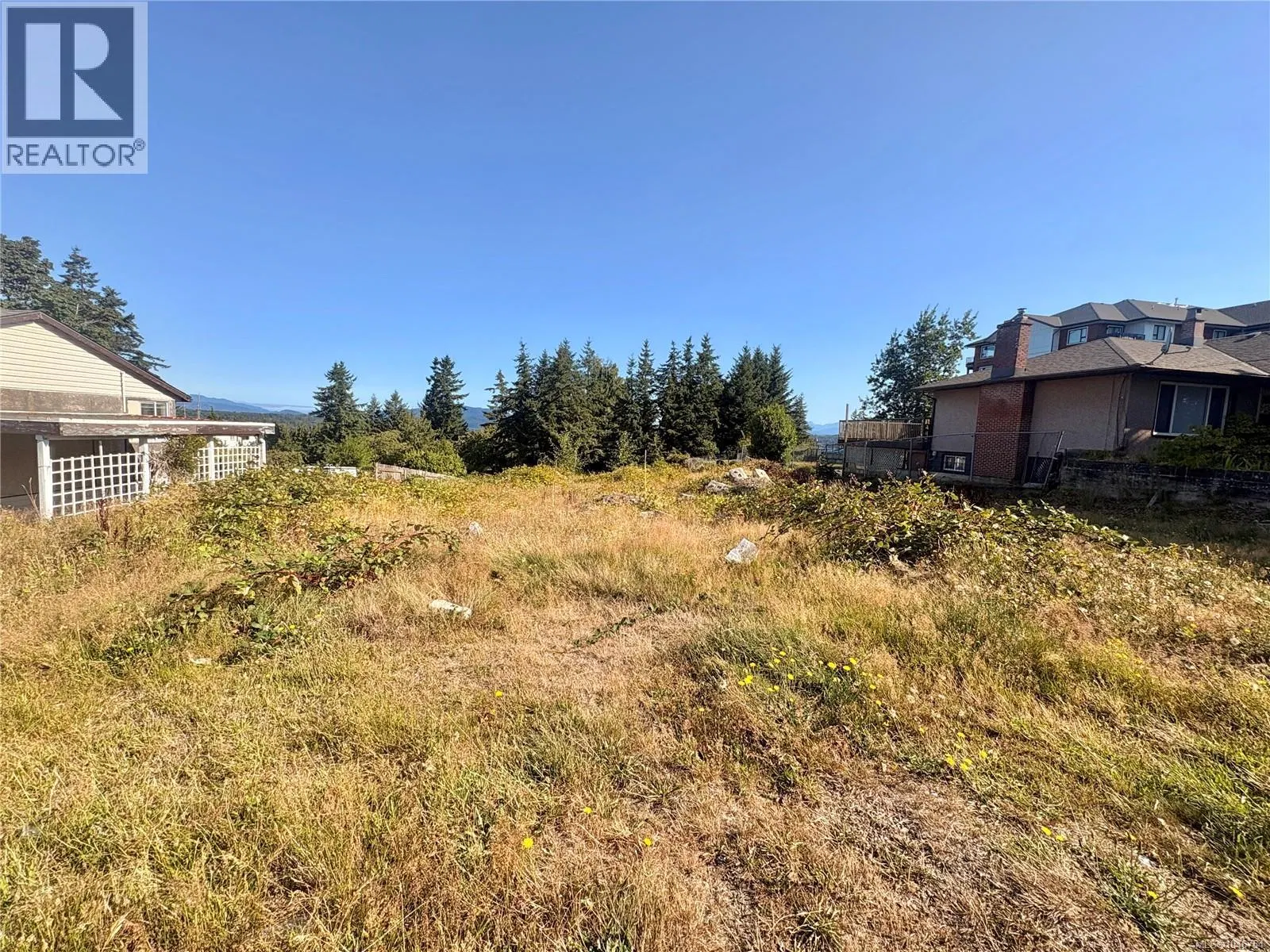 Photo 1 of 7 at 660 8th Avenue
