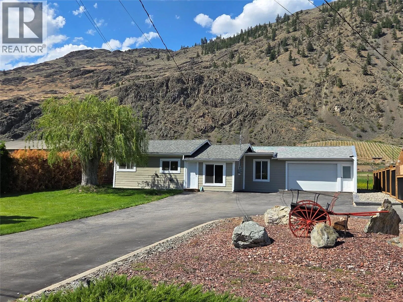 2548 Upper Bench Road