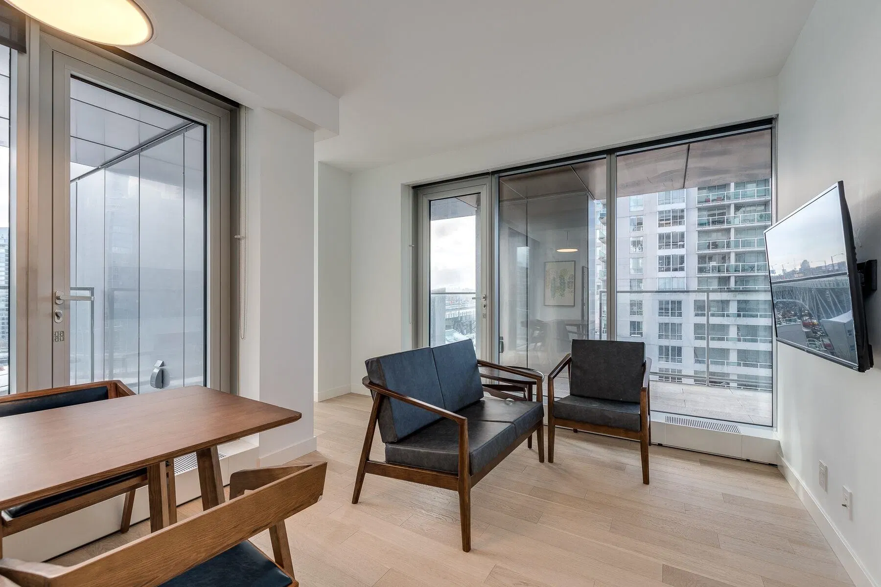 Photo 2 of 20 at #1102 – 1480 Howe Street