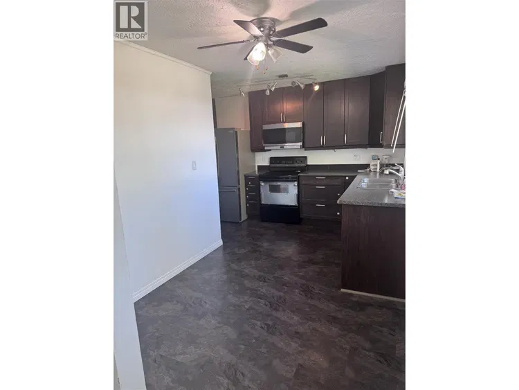 Photo 3 of 15 at 8139 99 Avenue
