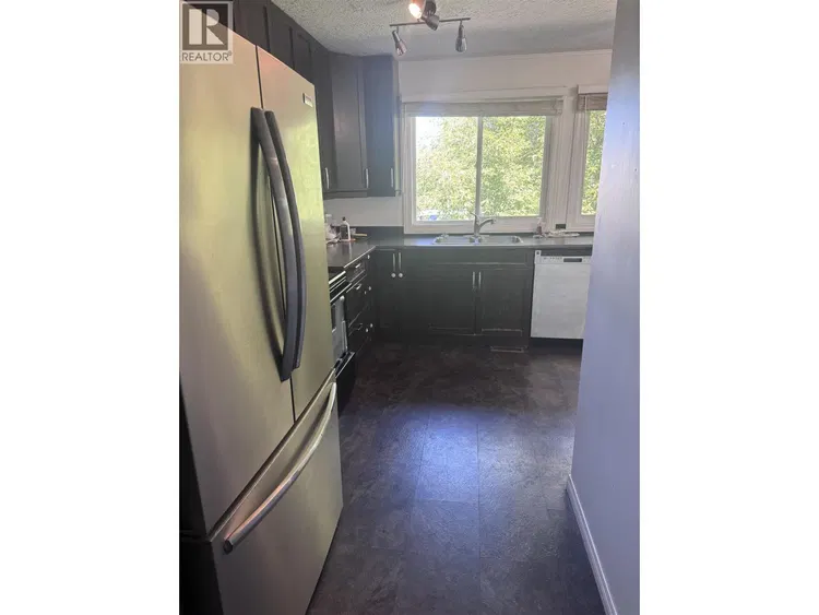 Photo 5 of 15 at 8139 99 Avenue