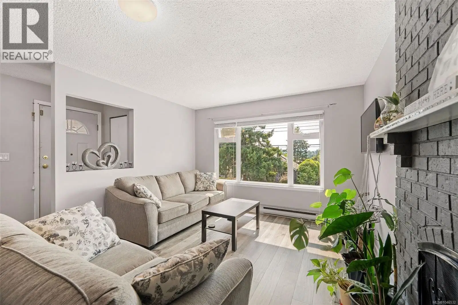 #4 – 524 Rosehill Street