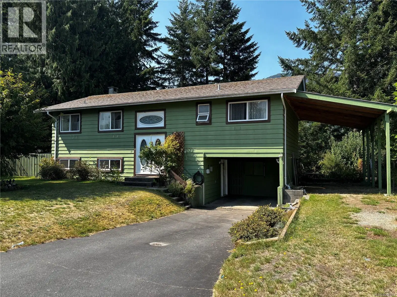 390 alder Crescent
