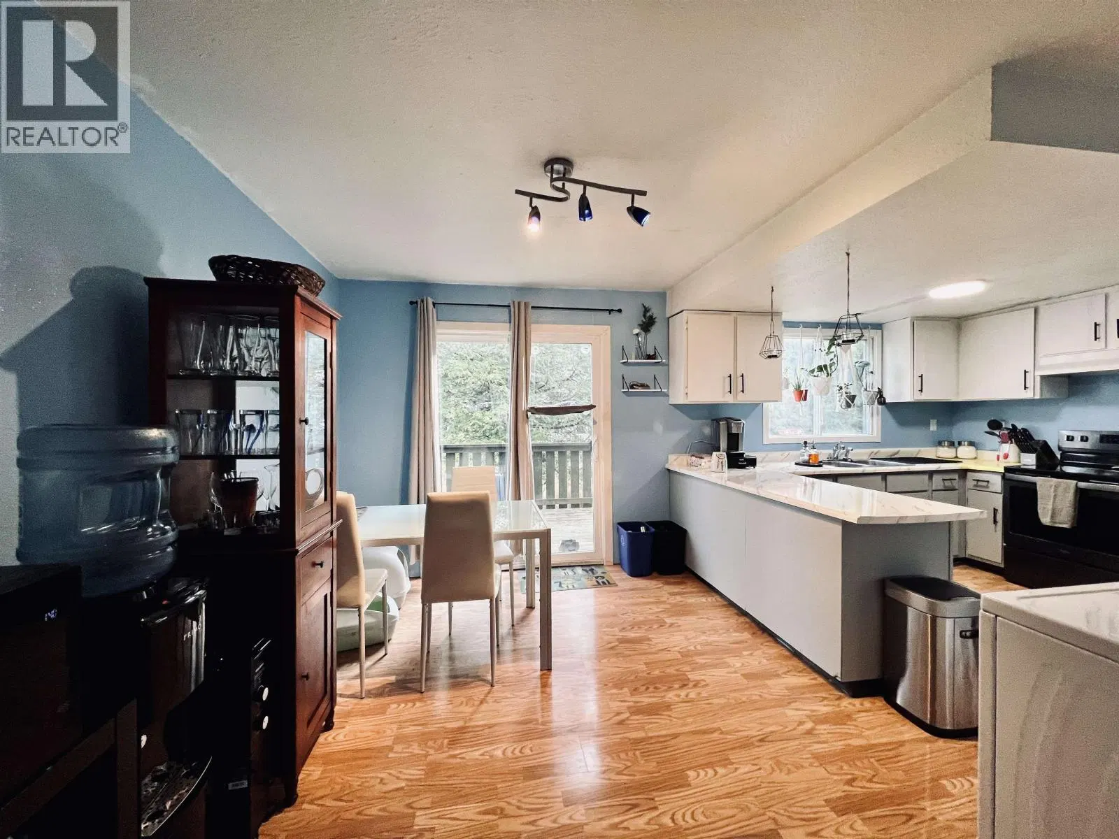Photo 5 of 24 at 337 8TH Avenue