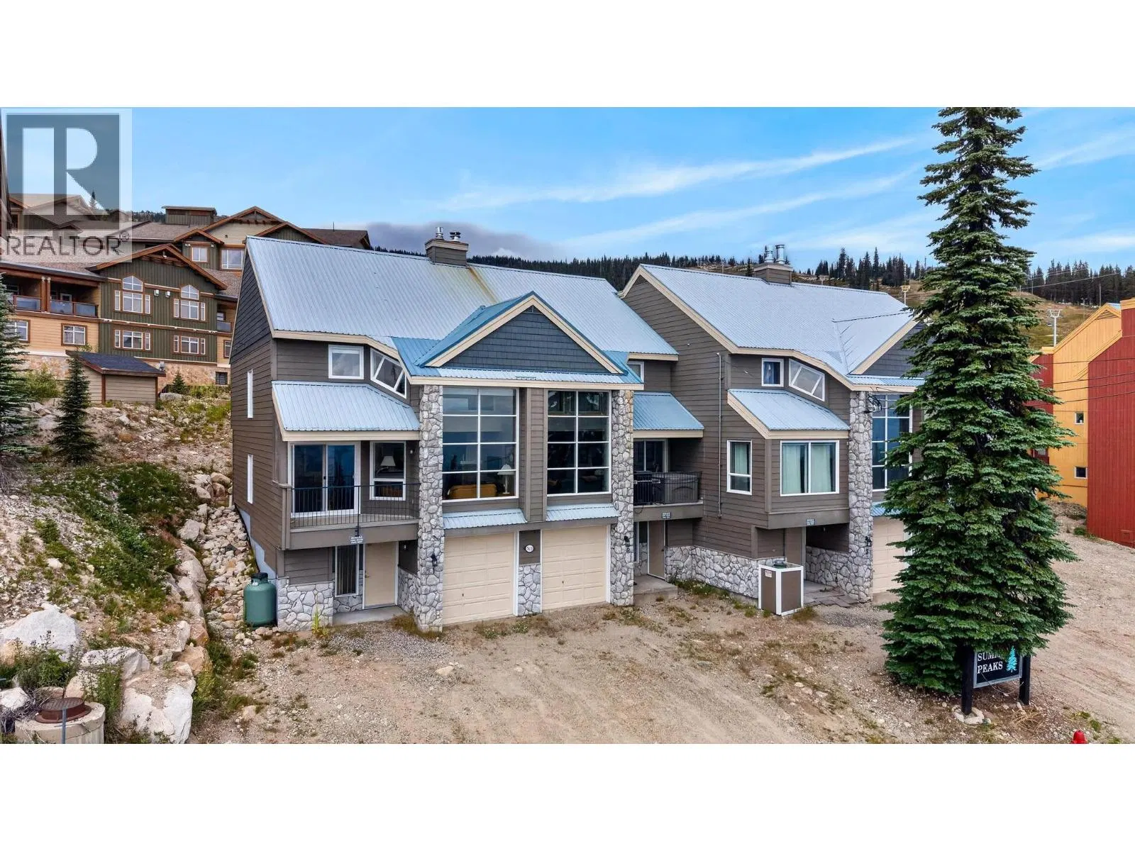 Photo 1 of 31 at #1 – 7615 Porcupine Road