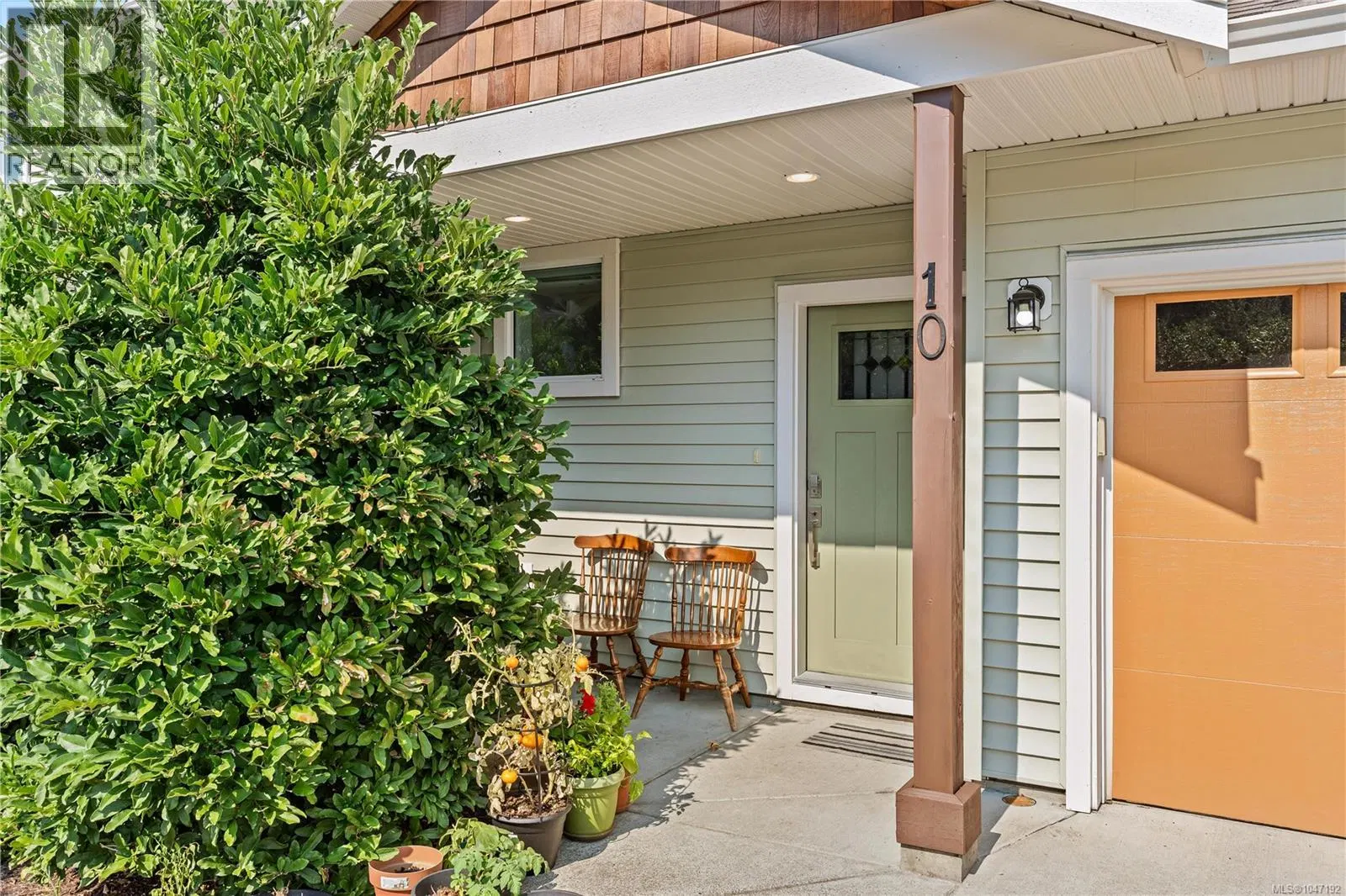 Photo 1 of 38 at #10 – 2109 13th Street