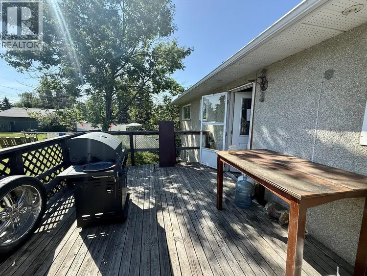 Photo 3 of 15 at 9203 91 Street