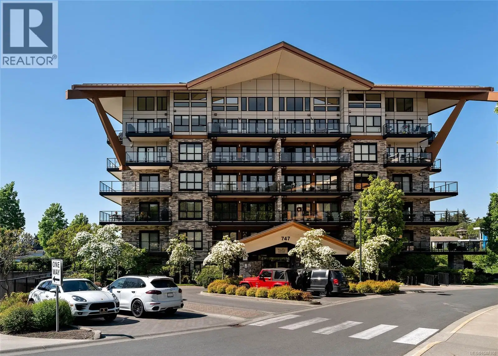 #210 – 747 Travino Lane