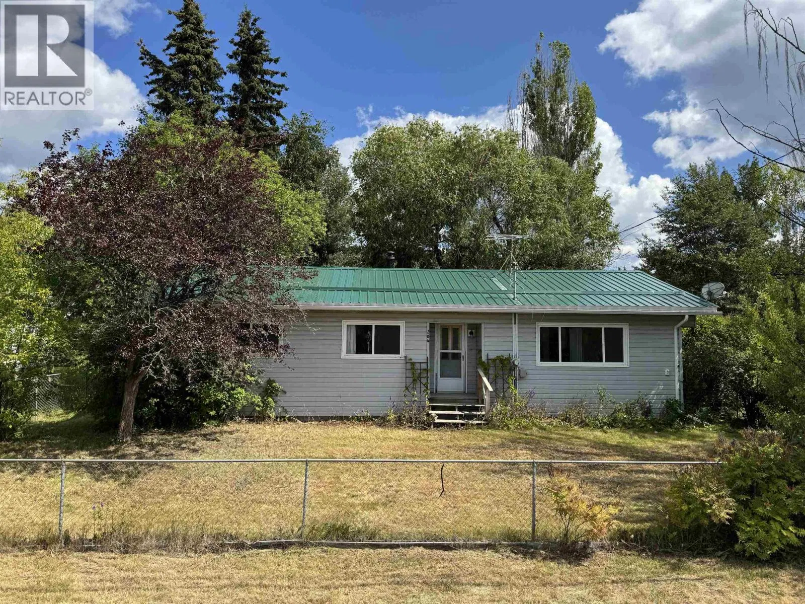 Photo 1 of 35 at 204 3RD Avenue