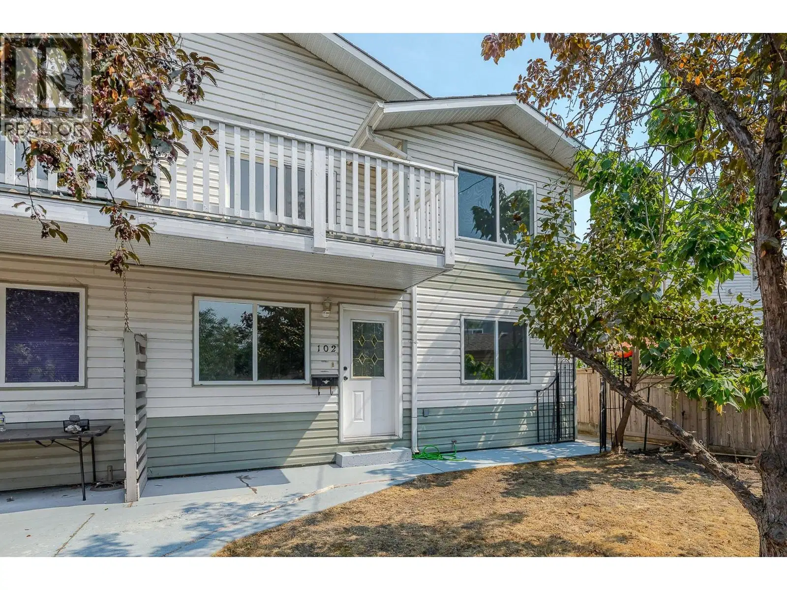 #102 – 688 Latimer Street