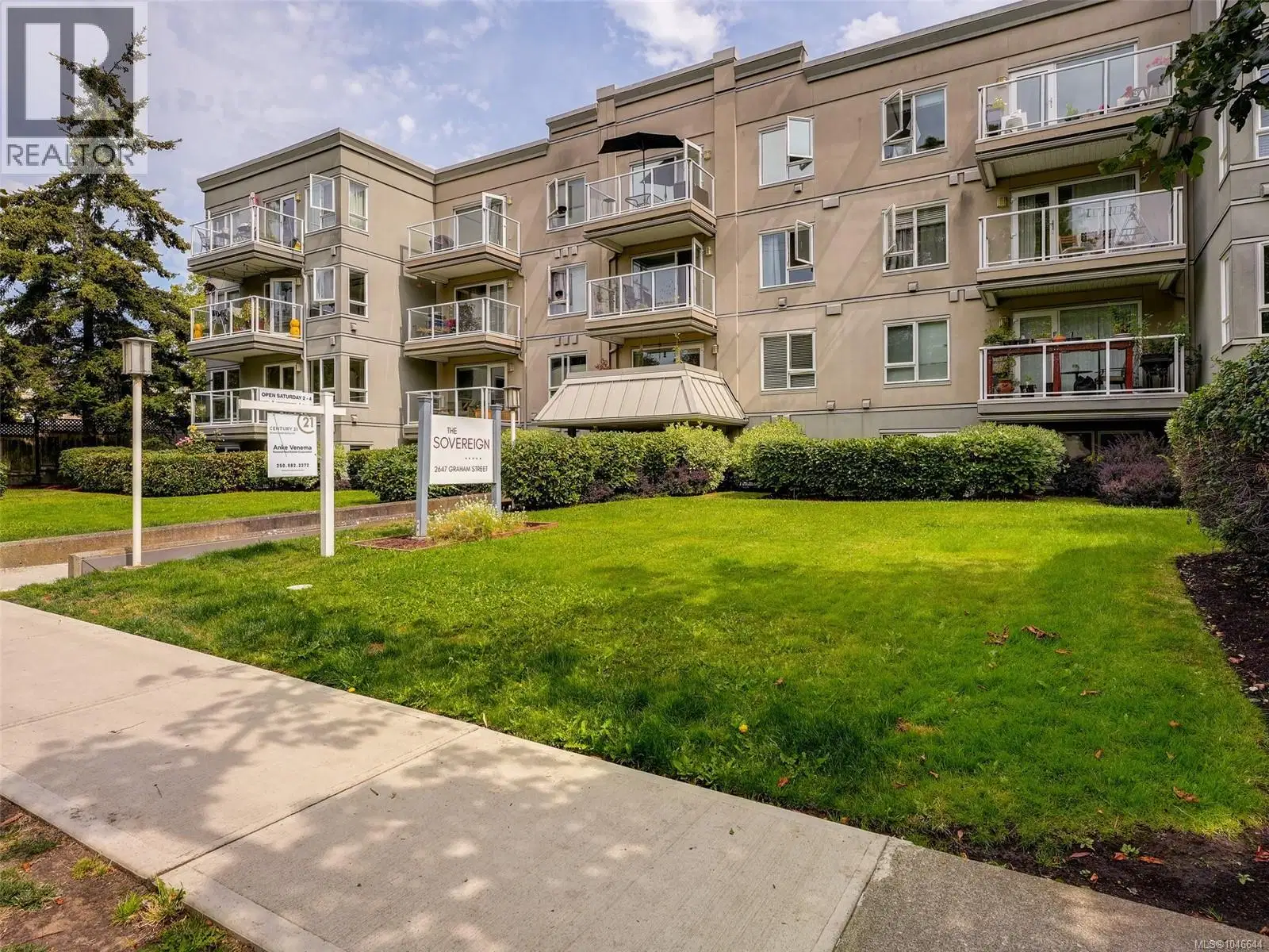 #104 – 2647 Graham Street