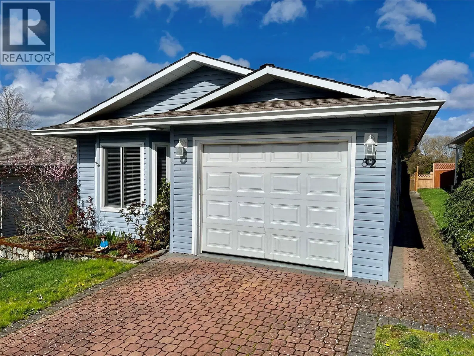 82 Wolf Lane