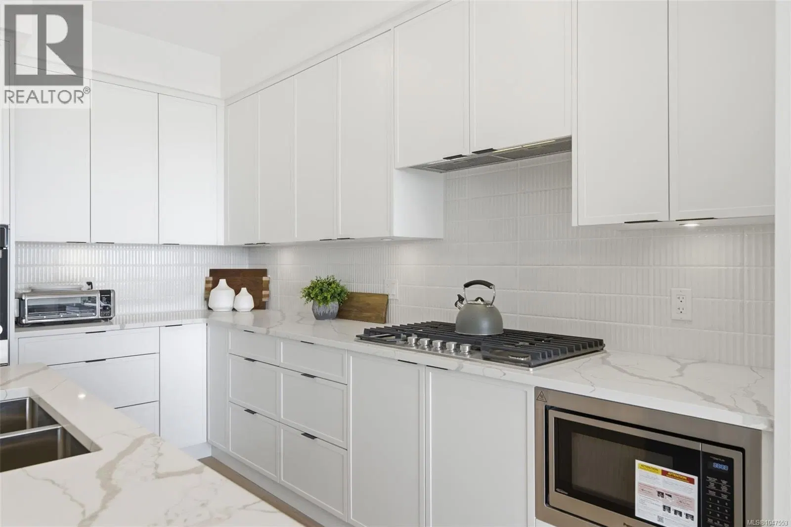 Photo 5 of 19 at #113 – 1810 Selenite Place