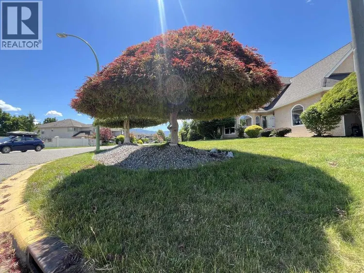 Photo 5 of 51 at 877 Springside Court