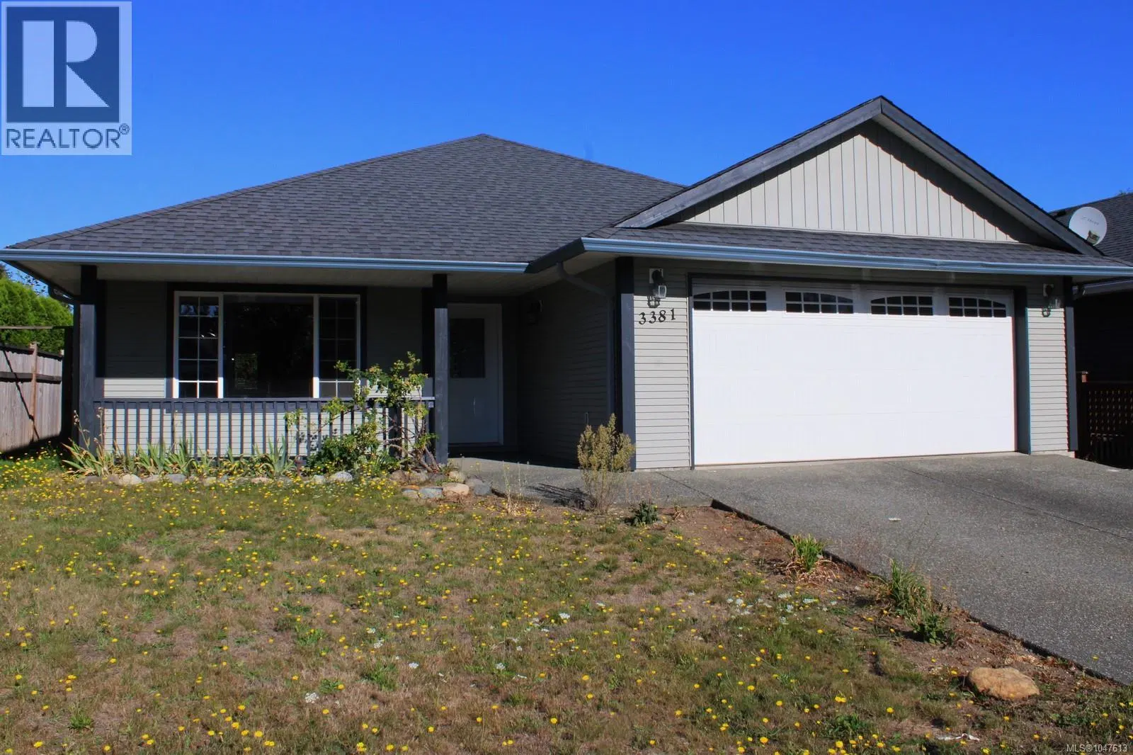 Photo 1 of 22 at 3381 Coniston Crescent