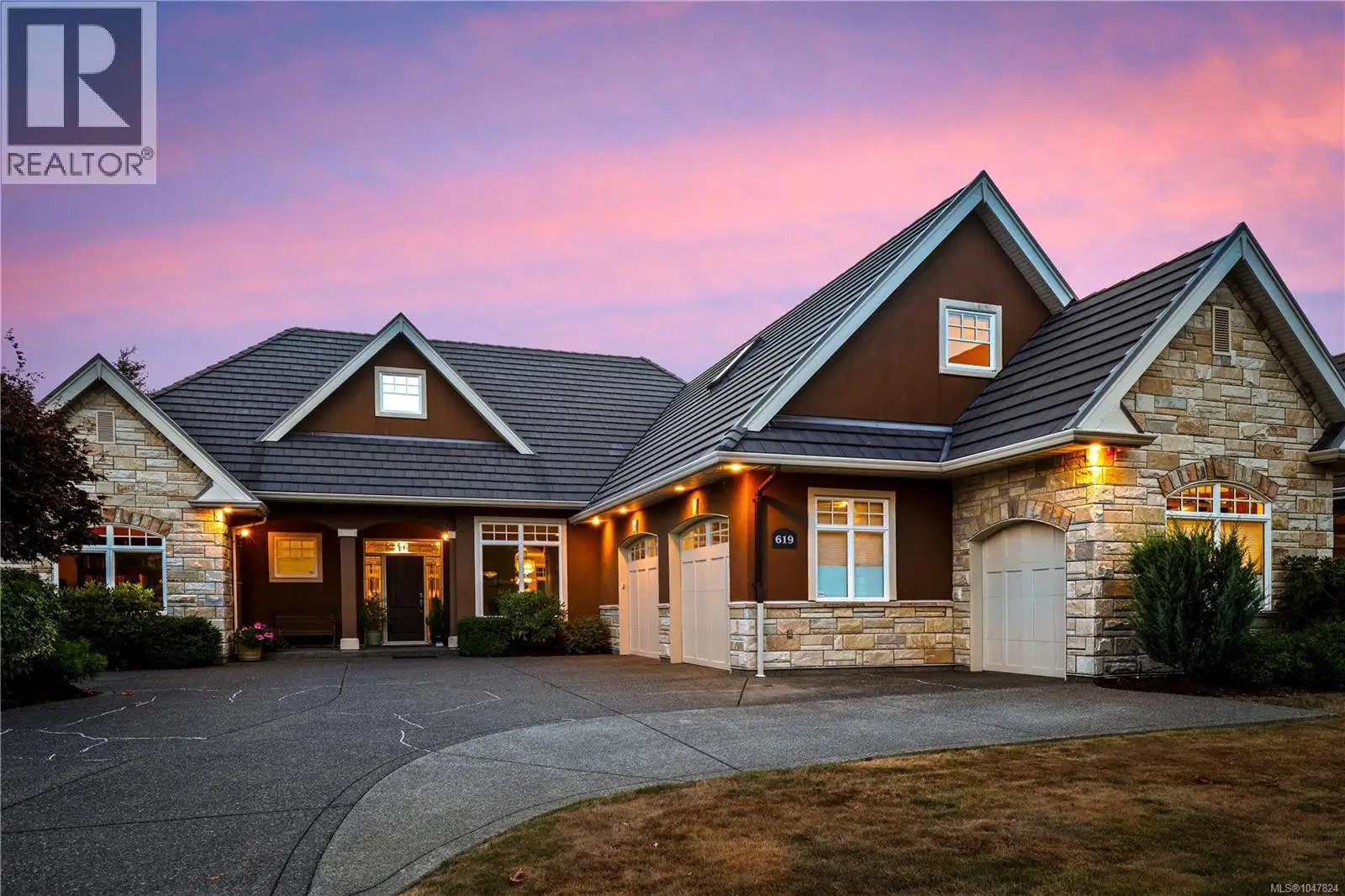 619 Crown Isle Drive